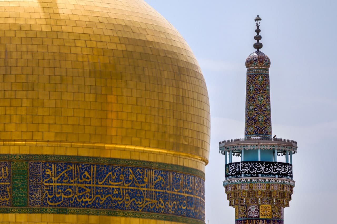 تصویر باکیفیت از گنبد و گلدسته امام رضا علیه السلام